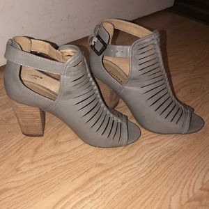 Chinese Laundry heels